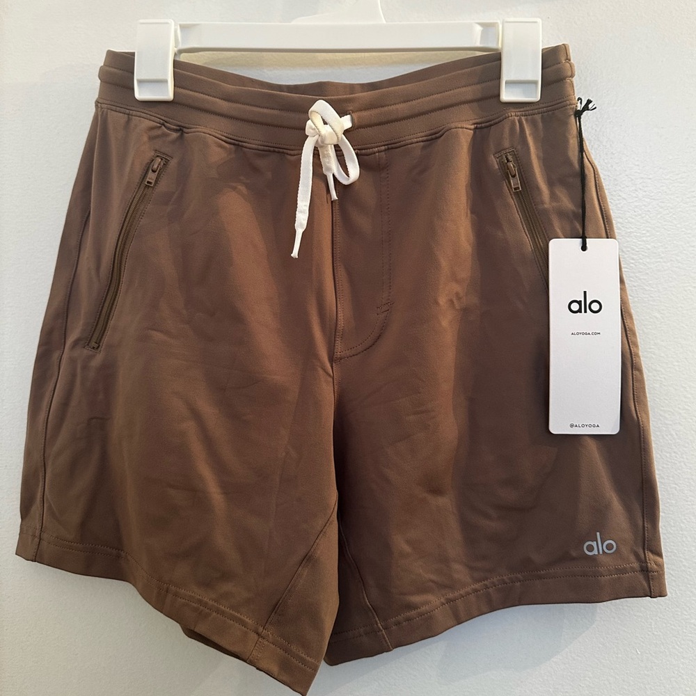 ALO conquer reform short